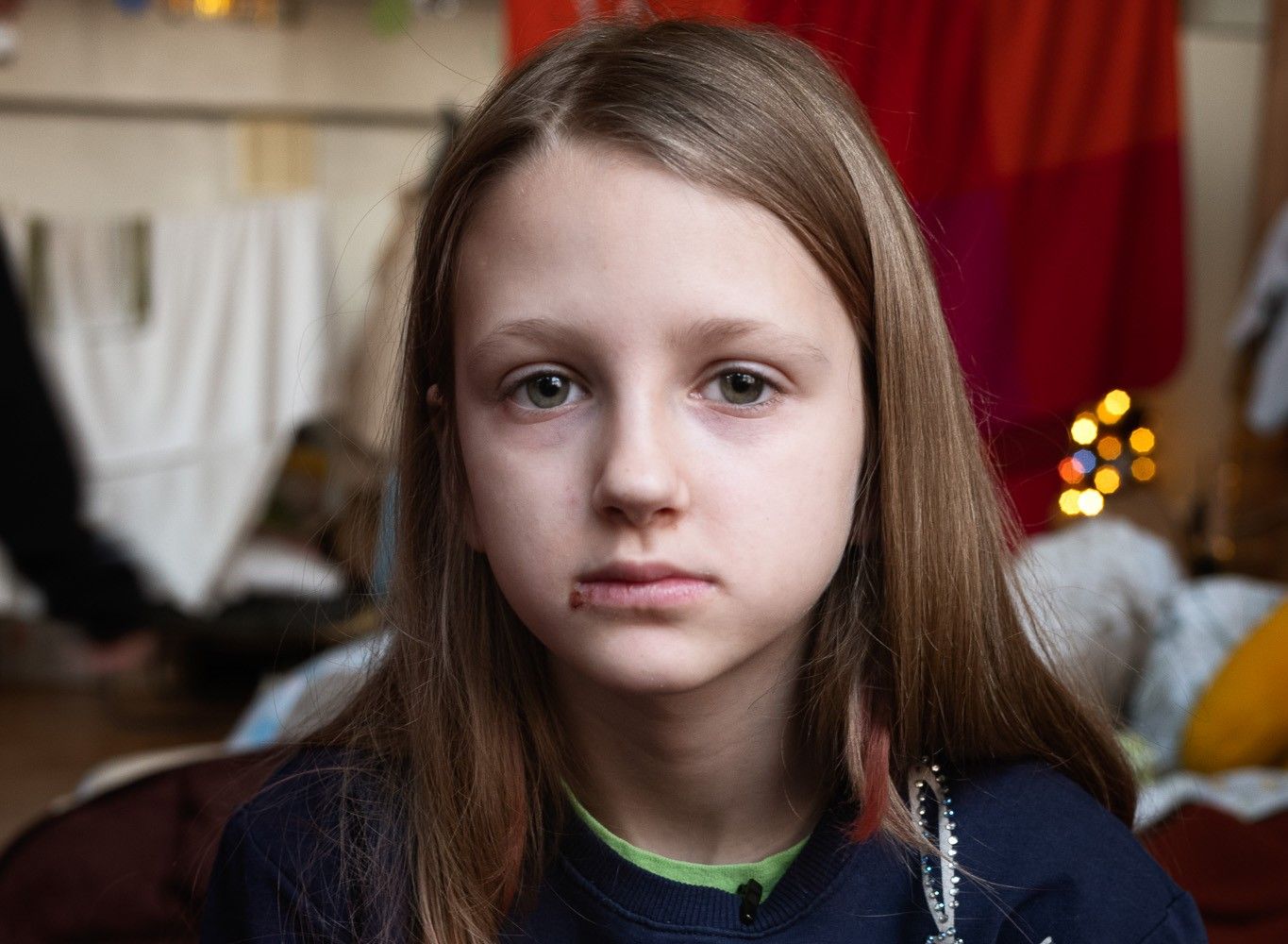 Anastasija på 10 år bor på shelter i Ukraine