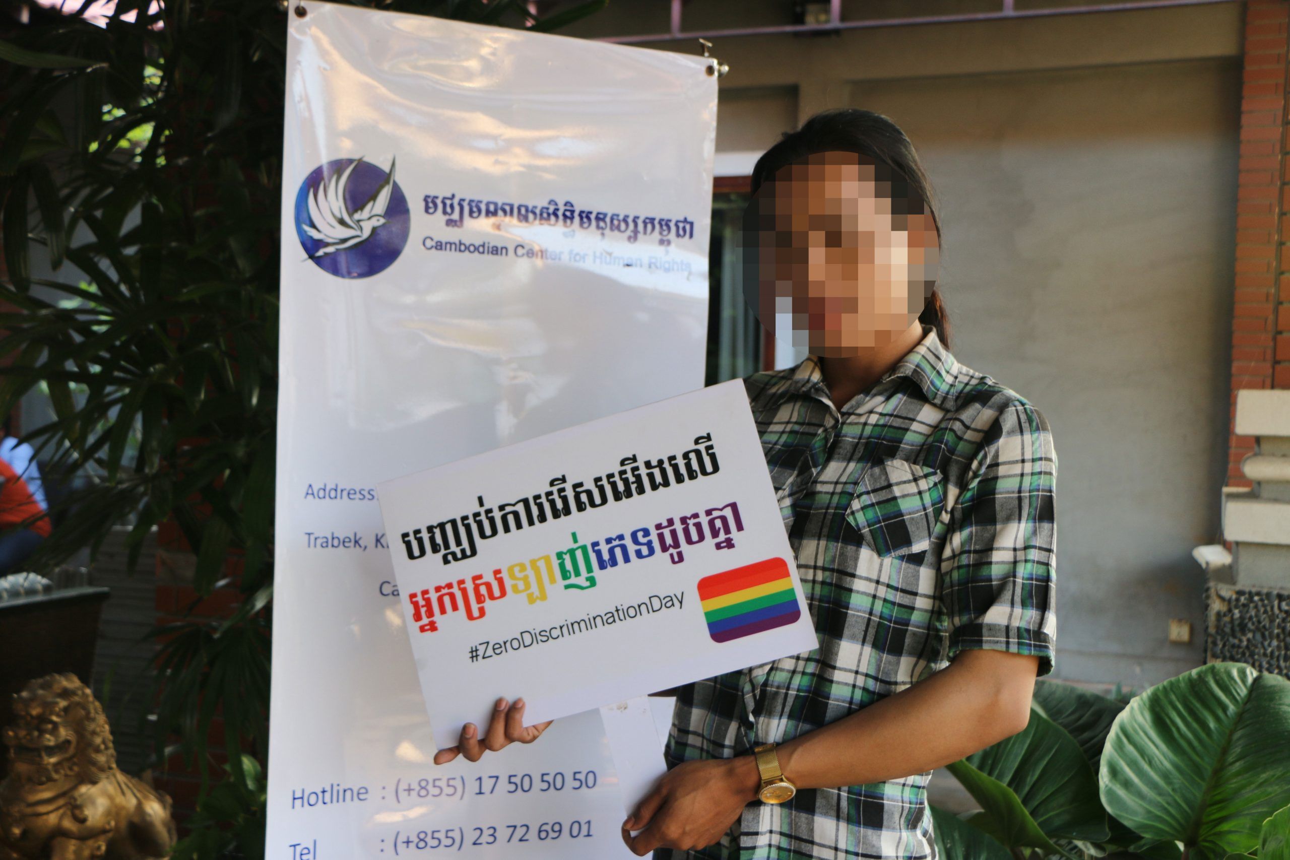 Transkvinden Channa fra Cambodja har fået hjælp af Folkekirkens Nødhjælp